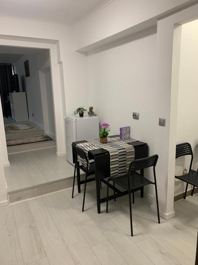 City Center Villa Apartament บูคาเรสต์ ภายนอก รูปภาพ